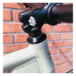 Custom Collective X Bikelife C100 Gris Béton 2022 34 Custom Collective X Bikelife C100 Gris Béton 2022 -bike shop custom collective x bikelife c100 gris beton 2022 14