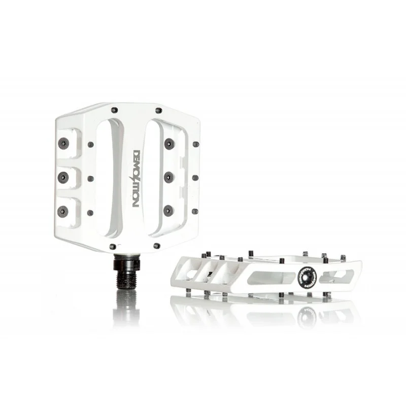 Demolition Parts Pédales Demolition Trooper Aluminium Blanches 1 Demolition Parts Pédales Demolition Trooper Aluminium Blanches