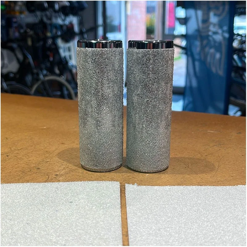 BIKELIFE Pegs XLC 10mm Chromés Grip Transparent 5 BIKELIFE Pegs XLC 10mm Chromés Grip Transparent - Image 5