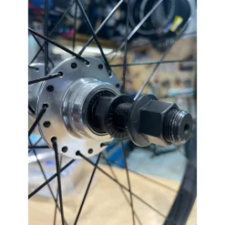 Roue Arrière GT 29" HERITAGE Noire-polie -bike shop roue arriere gt 29 heritage noire polie 3